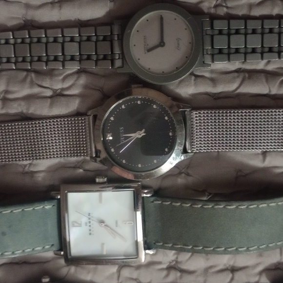 Lot of Watches - Picture 3 of 3